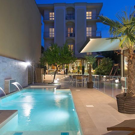 Hotel Olimpia Bellaria-Igea Marina Ngoại thất bức ảnh